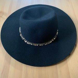 Steve Madden Hat